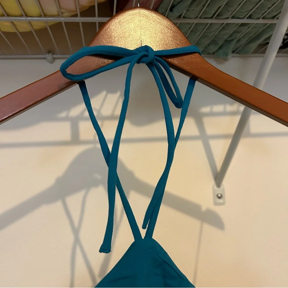 Elegant Blue Halter Dress - Picture 8 of 14